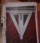 De deur heeft jaren dienst gedaan in een kippenhok, deze foto resteerde.
<br/>
Richard Keijzer, 2007